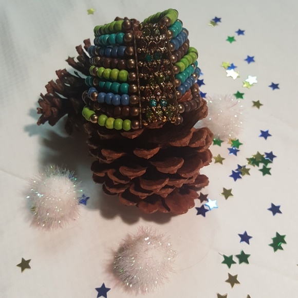 Jewelry - Picture 2 of 4